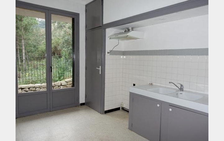 Christophe Gay immobilier : Maison / Villa | SAINT-GUILHEM-LE-DESERT (34150) | 75 m2 | 231 000 € 