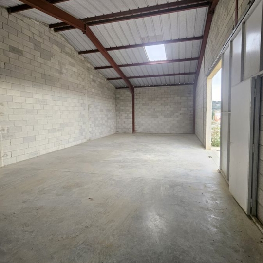  Christophe Gay immobilier : Garage / Parking | SAINT-BAUZILLE-DE-LA-SYLVE (34230) | 93 m2 | 700 € 