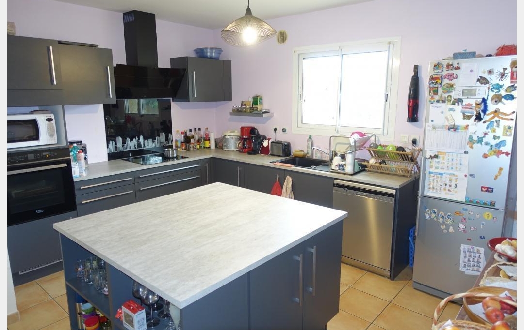 Christophe Gay immobilier : Maison / Villa | GIGNAC (34150) | 142 m2 | 1 300 € 