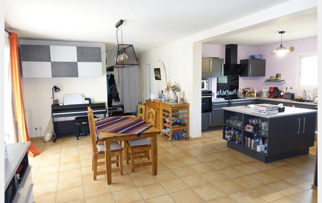 Christophe Gay immobilier : Maison / Villa | GIGNAC (34150) | 142 m2 | 1 300 € 