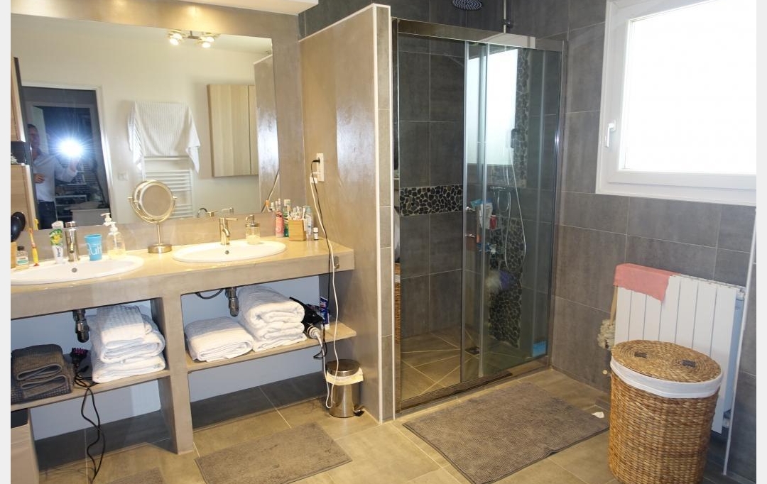 Christophe Gay immobilier : Maison / Villa | GIGNAC (34150) | 142 m2 | 1 300 € 