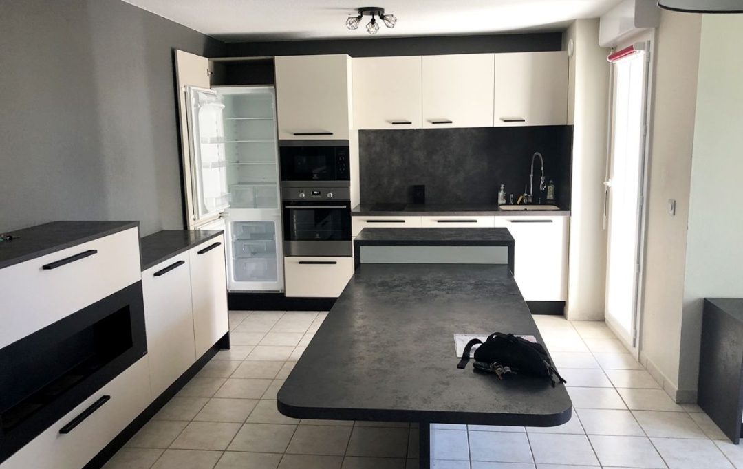 Christophe Gay immobilier : Appartement | CLERMONT-L'HERAULT (34800) | 59 m2 | 750 € 