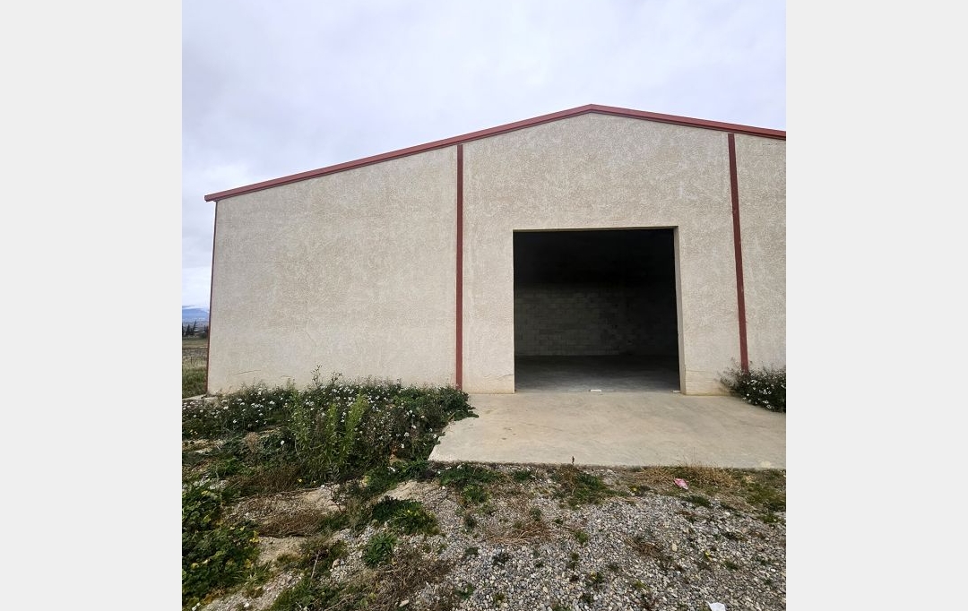 Christophe Gay immobilier : Garage / Parking | SAINT-BAUZILLE-DE-LA-SYLVE (34230) | 93 m2 | 700 € 