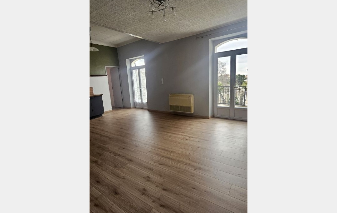 Christophe Gay immobilier : Maison / Villa | MONTPEYROUX (34150) | 129 m2 | 1 100 &euro; 