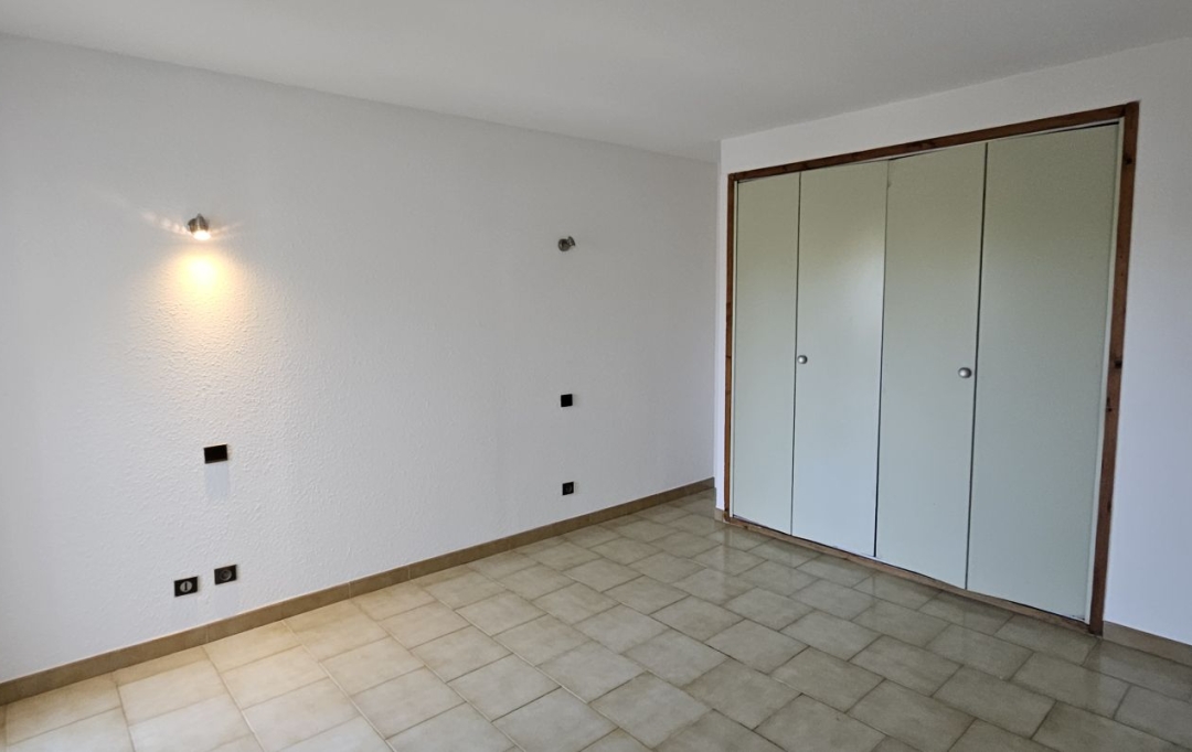 Christophe Gay immobilier : Maison / Villa | SAINT-JEAN-DE-FOS (34150) | 72 m2 | 667 &euro; 